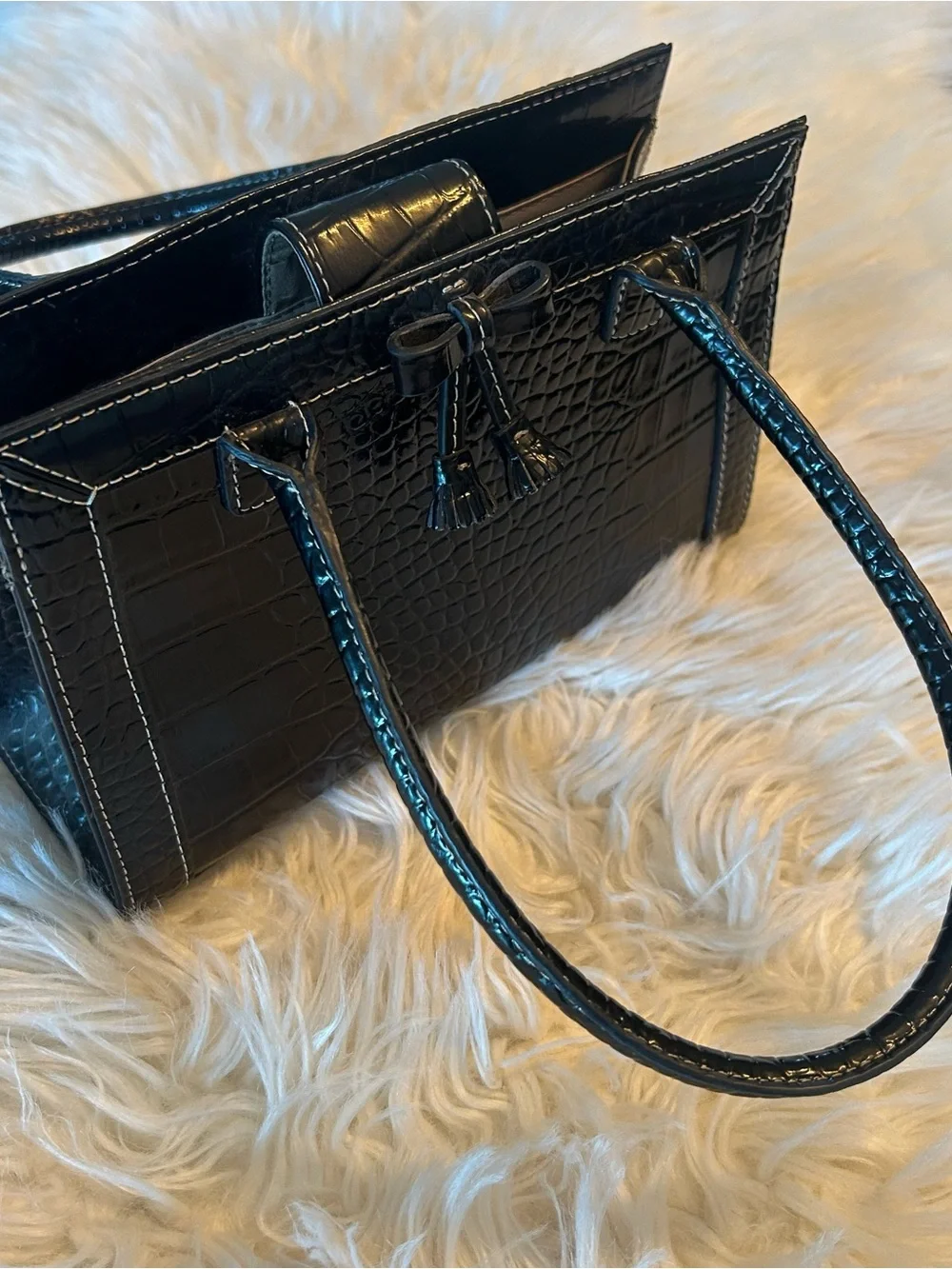 Y2K Liz Claiborne Black Croc-Embossed Patent Tote Handbag